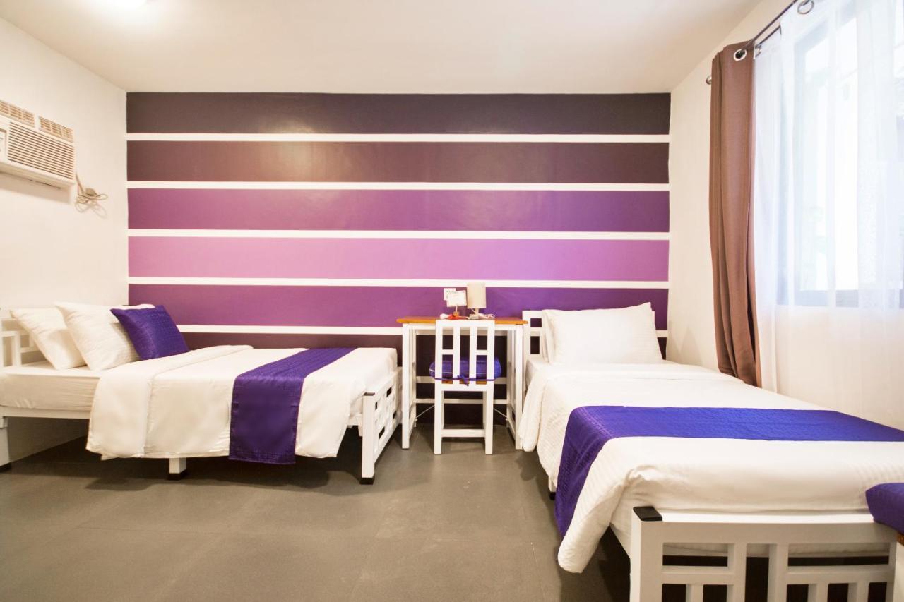 8 Colors Beach House Resort Boracay Extérieur photo